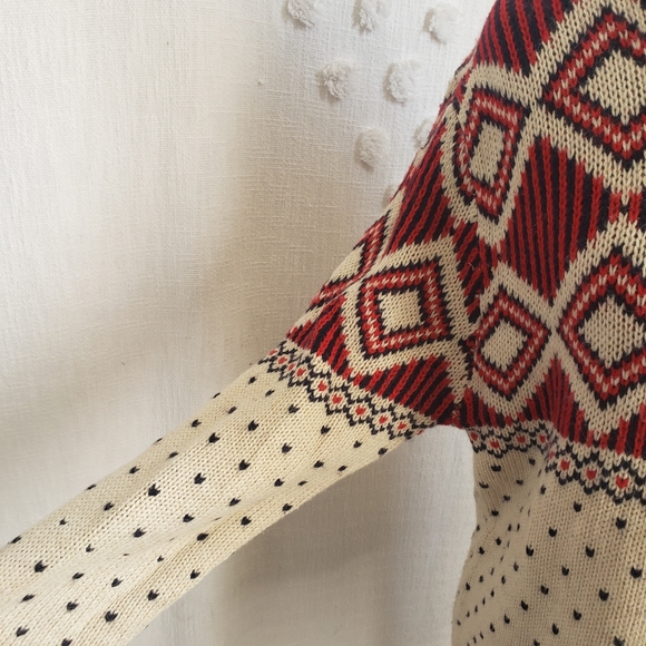 Winter Jaquard Red Blue and Cream Sweater - Picture 3 of 12